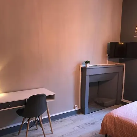 Appartement Cote Gare Avec Jacuzzi Chambery Exterior photo